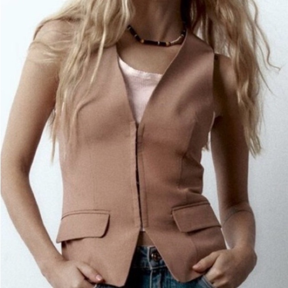 Zara Women's Beige Vest